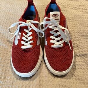 Vans Women's Ultrarange Red Lightweight Sneakers sz 8.5